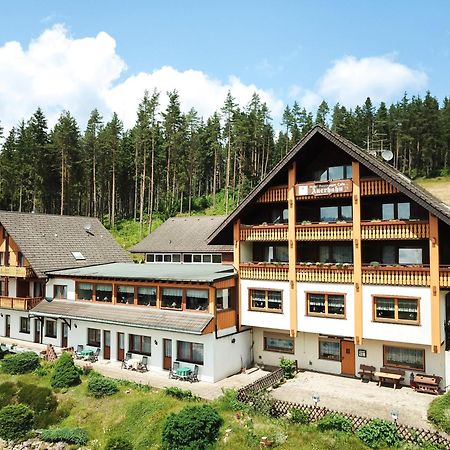 Auerhahn Bed And Breakfast - Black Forest - Waldhotel إيسينباخ المظهر الخارجي الصورة