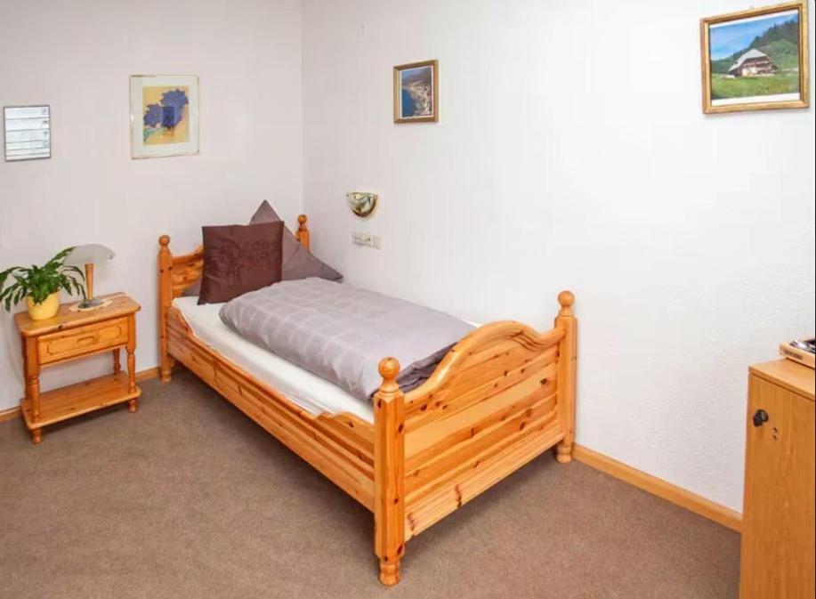 Auerhahn Bed And Breakfast - Black Forest - Waldhotel إيسينباخ المظهر الخارجي الصورة